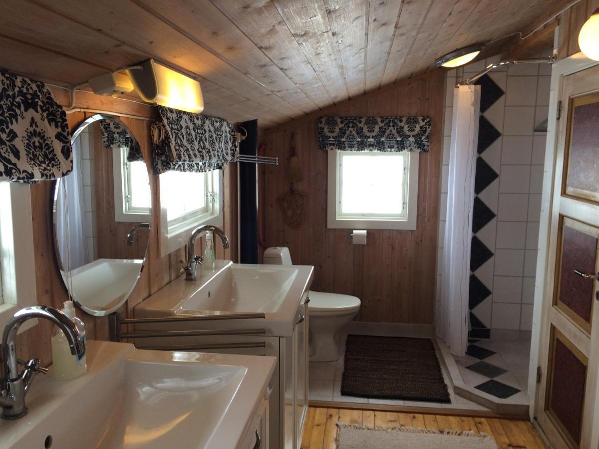 Kjoniksbu - 3 Bedroom Cabin Al Luaran gambar